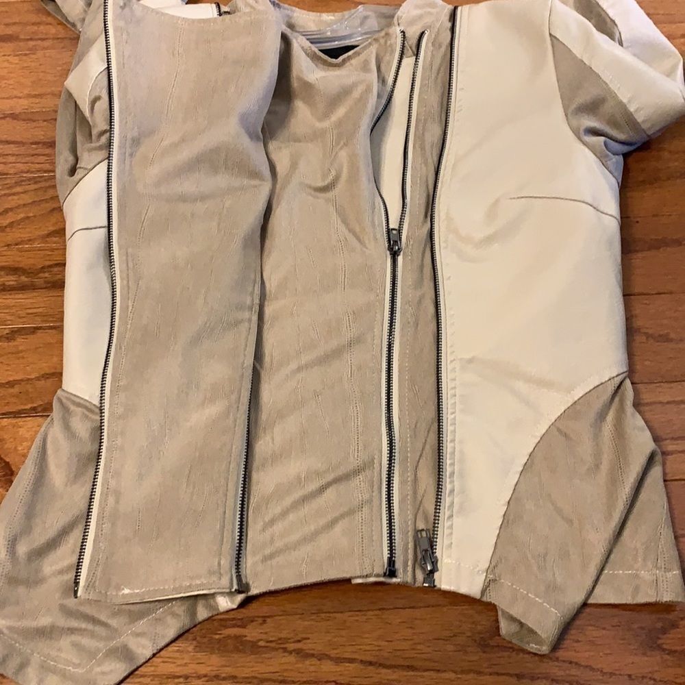 Trendy jacket size Large - Picture 7 of 12